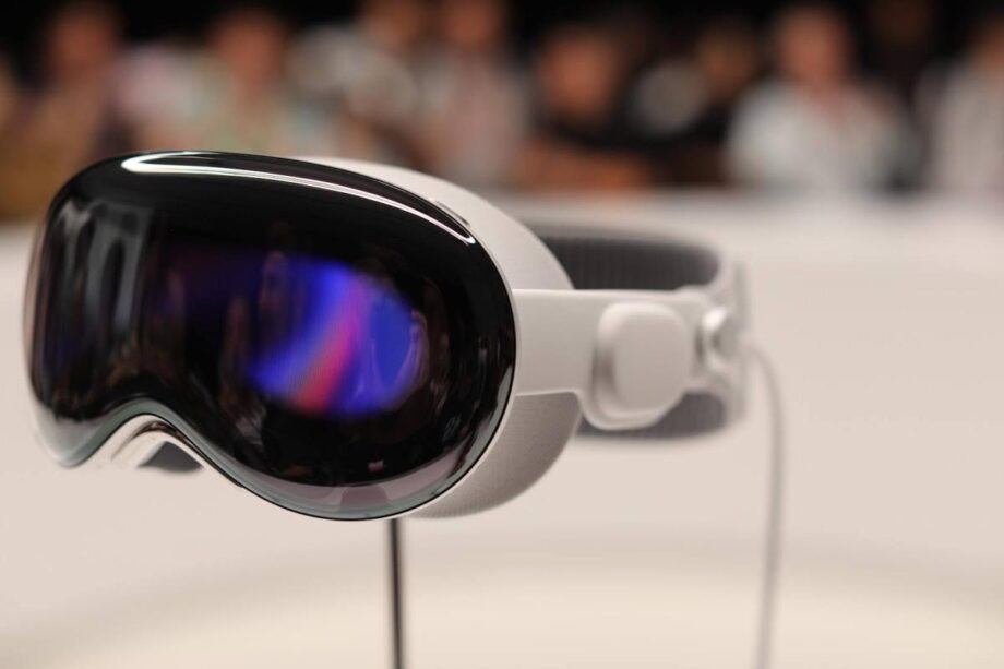 Pourquoi OpenAI vole le patron du Vision Pro à Apple