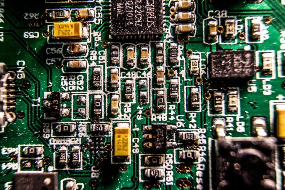 Context engineering : ce qui fiabilise vraiment un agent IA