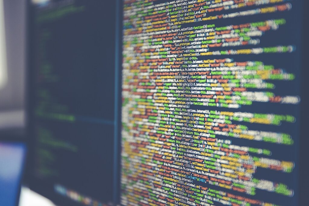Les agents IA triplent les pull requests fusionnées chez GM