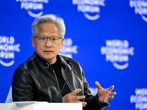 Huang veut zéro loi sur l'IA, le logiciel a déjà essayé