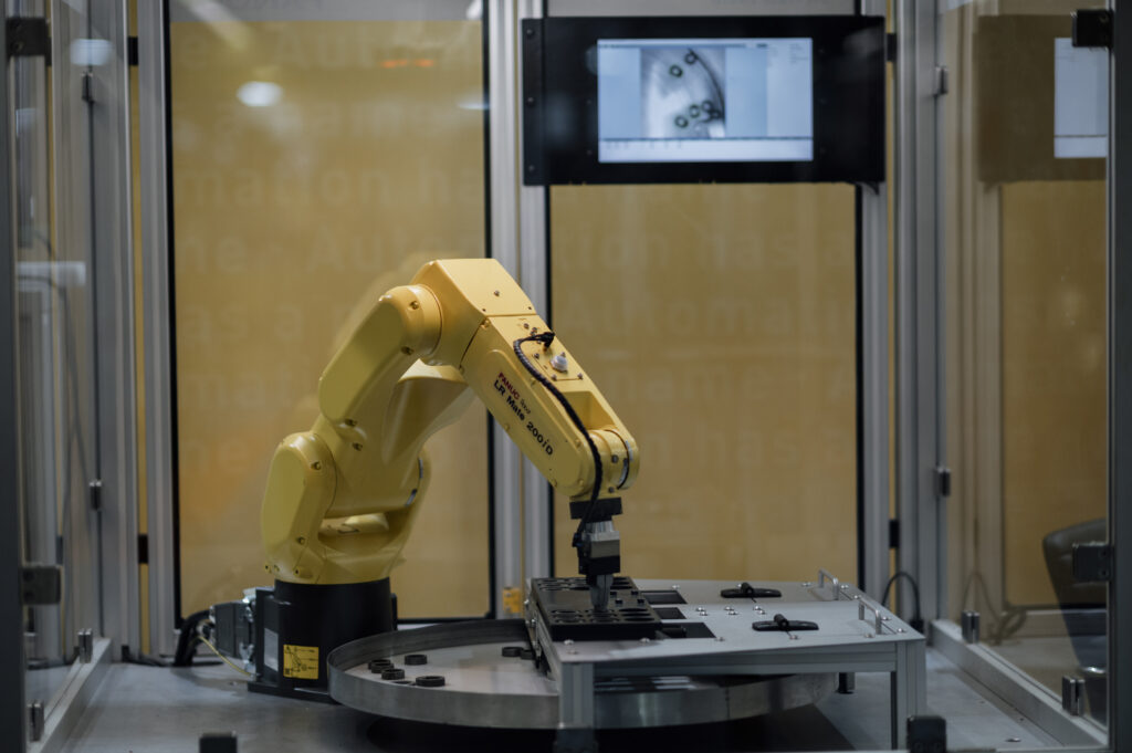 Les robots de Figure et Skild AI rejouent le pari de GPT-3