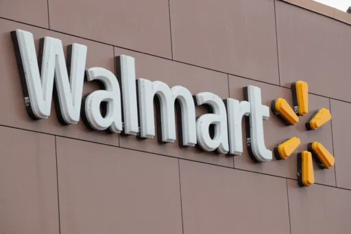 Walmart accueille les agents IA, les banques les verrouillent