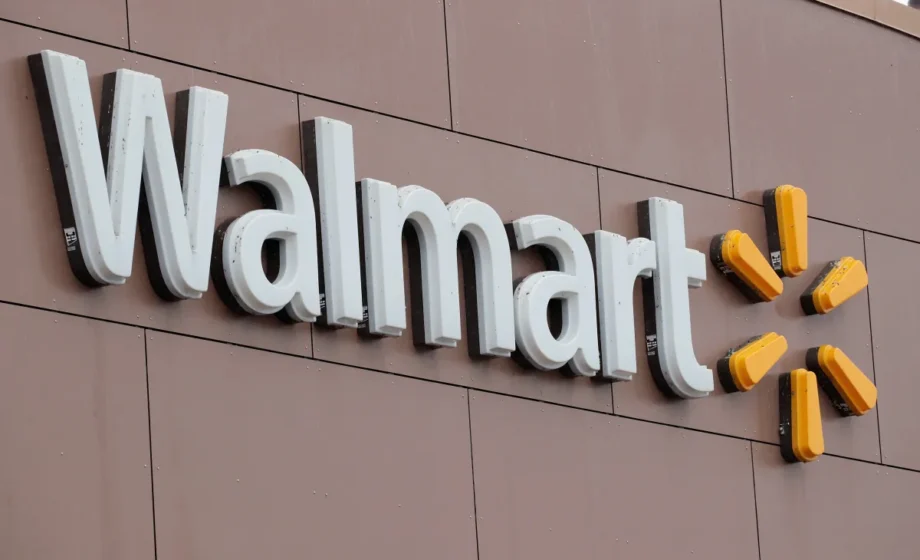 Walmart accueille les agents IA, les banques les verrouillent